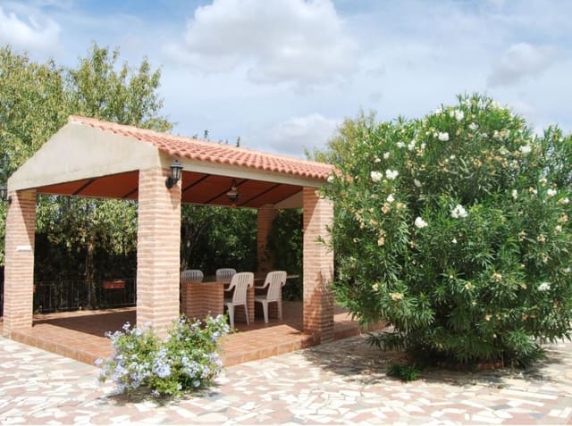 5 soveværelse Villa til salg i Antequera med swimmingpool garage - € 689.000 (Ref: 9976785)