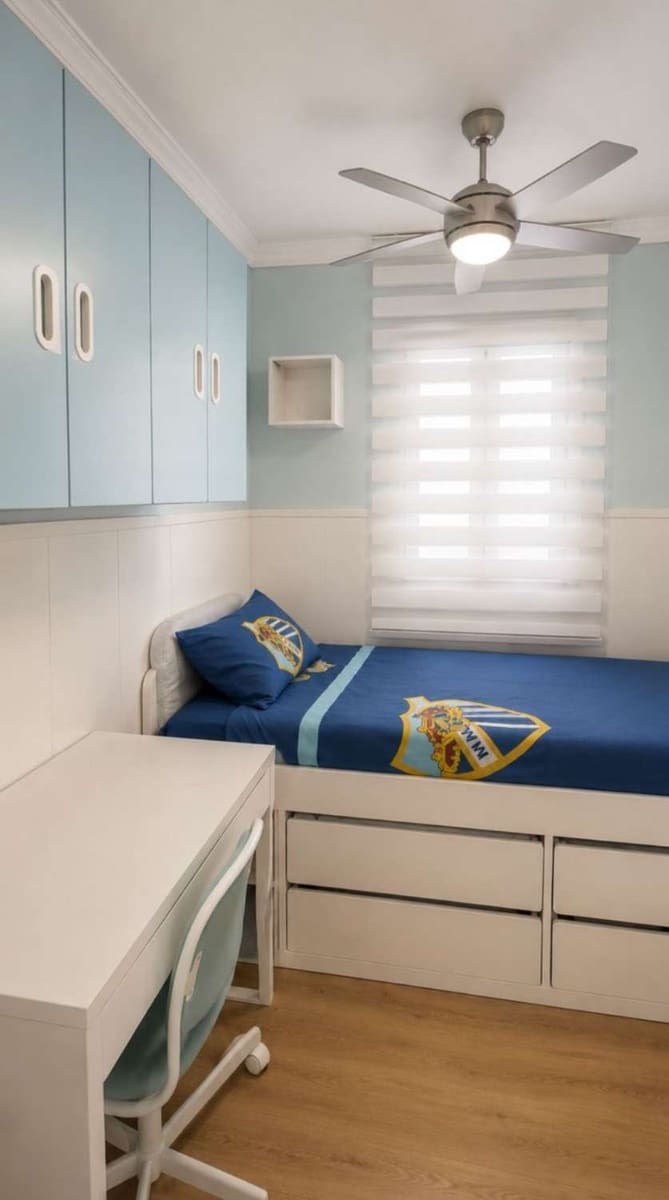 Piso de 3 habitaciones en Málaga ciudad en venta - 300.000 € (Ref: 9978173)