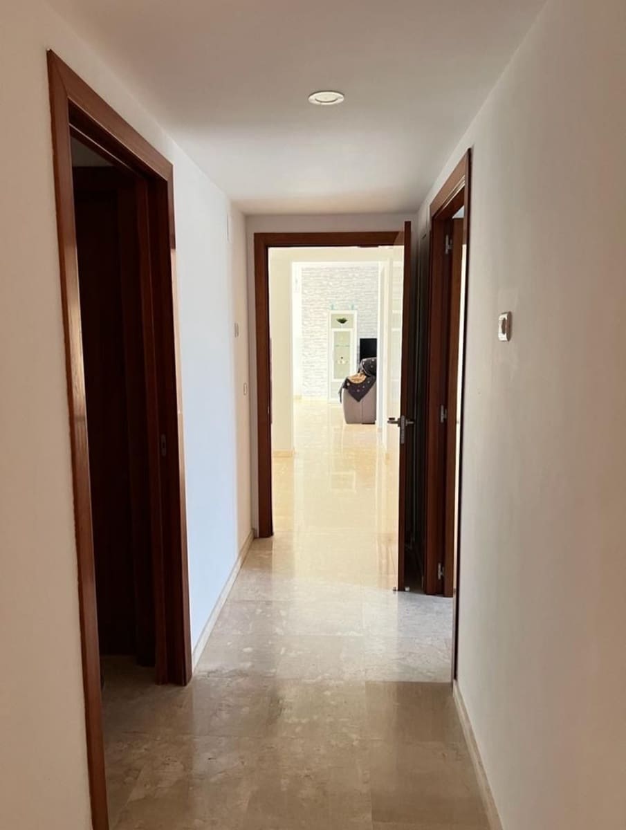 Apartamento Playa de 2 habitaciones en Alhaurín de la Torre en venta con piscina garaje - 365.000 € (Ref: 9978174)
