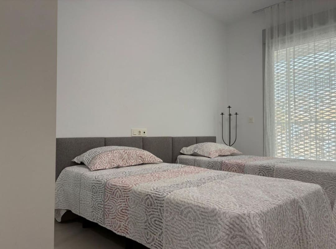 3 camera da letto Appartamento sulla Spiaggia in vendita in Benalmadena con piscina - 1.055.000 € (Rif: 9986407)