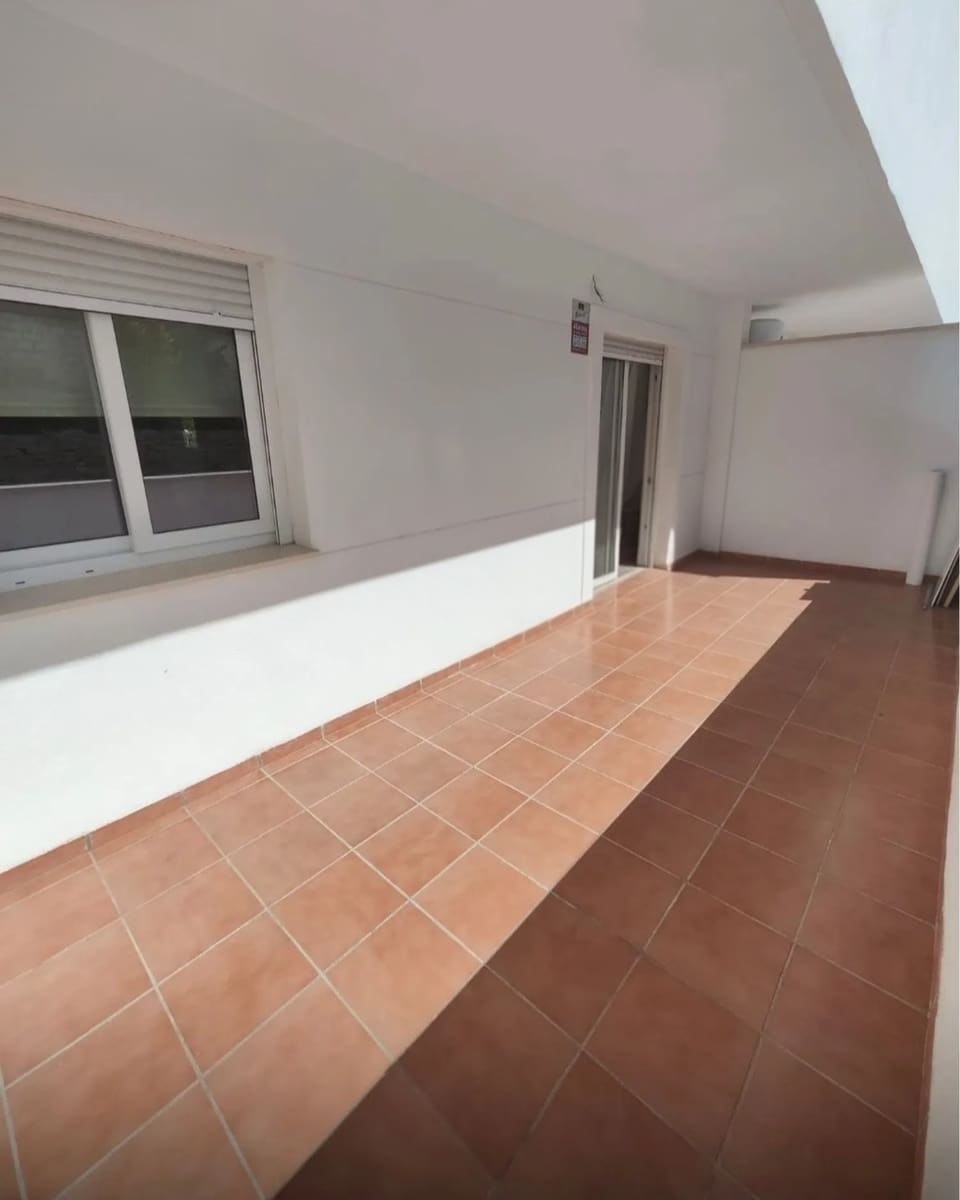 1 makuuhuone Ranta-asunto myytävänä paikassa Torremolinos mukana uima-altaan - 351 000 € (Ref: 9993832)