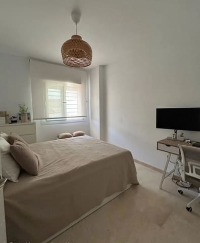 1 slaapkamer Strandappartement te koop in Torremolinos met zwembad - € 351.000 (Ref: 9993832)