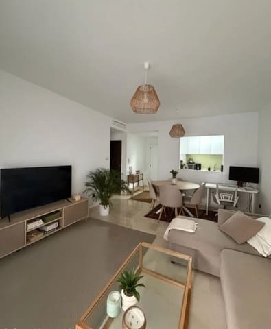 1 slaapkamer Strandappartement te koop in Torremolinos met zwembad - € 351.000 (Ref: 9993832)