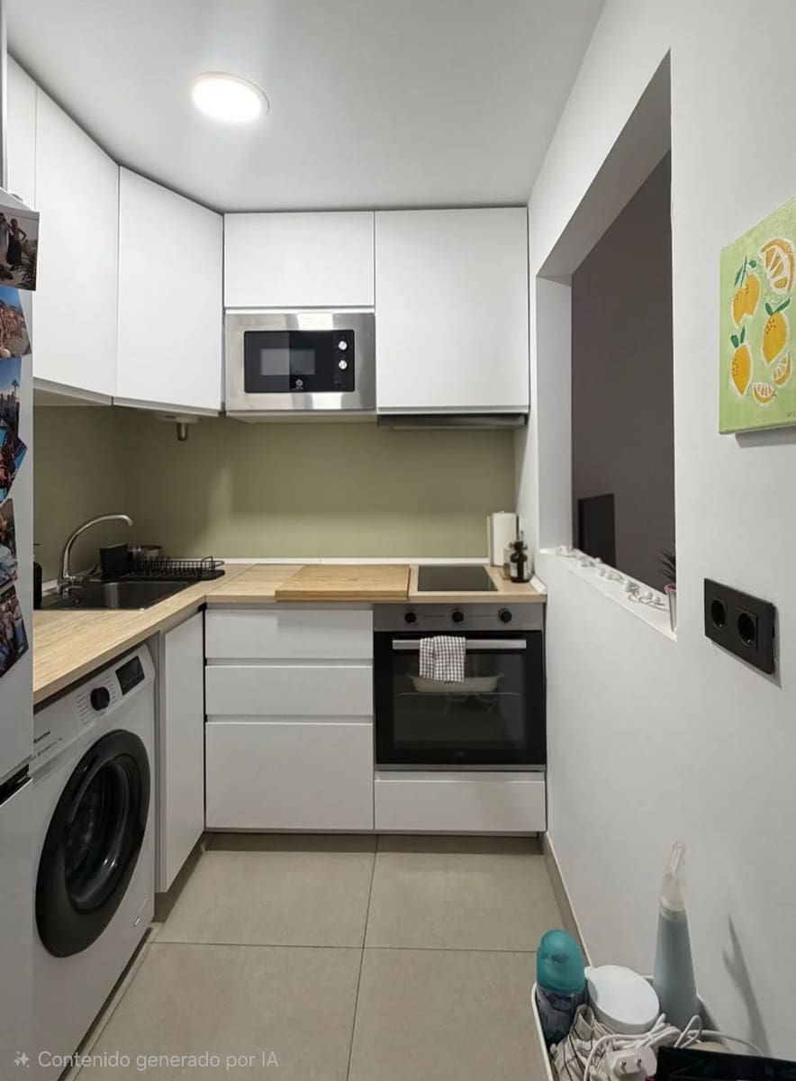1 makuuhuone Ranta-asunto myytävänä paikassa Torremolinos mukana uima-altaan - 351 000 € (Ref: 9993832)