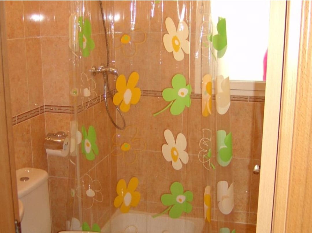 2 soverom Strandleiligheter til leie i Fuengirola med svømmebasseng garasje - € 1 300 (Ref: 9996628)