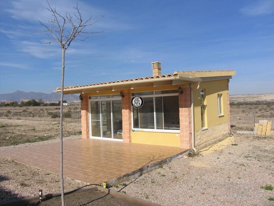 3 soveværelse Villa til salg i Leiva - € 450.000 (Ref: 4141061)