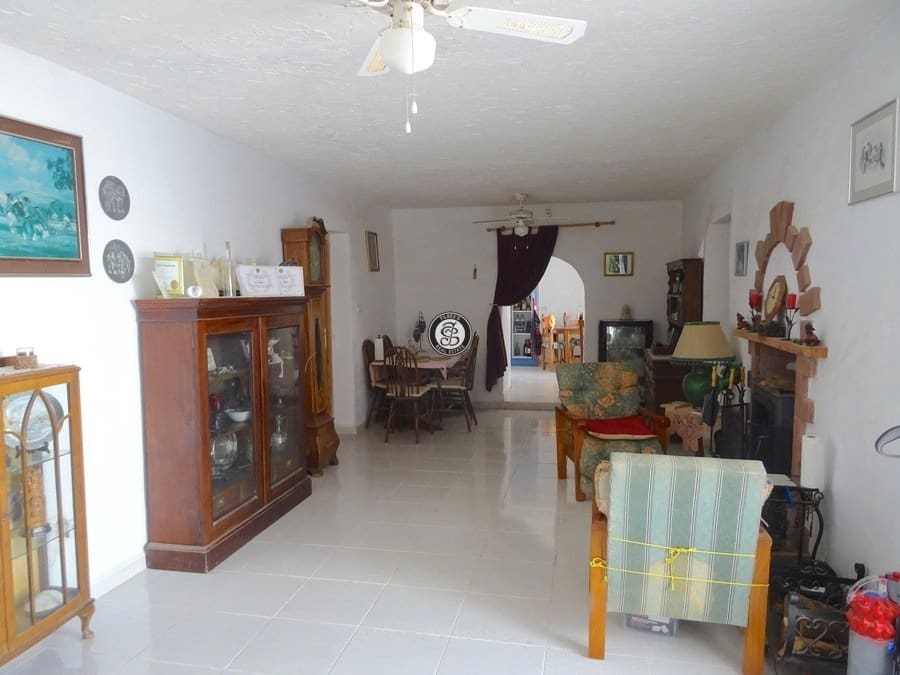 7 soveværelse Villa til salg i Campillo de Abajo med swimmingpool garage - € 299.950 (Ref: 4877191)