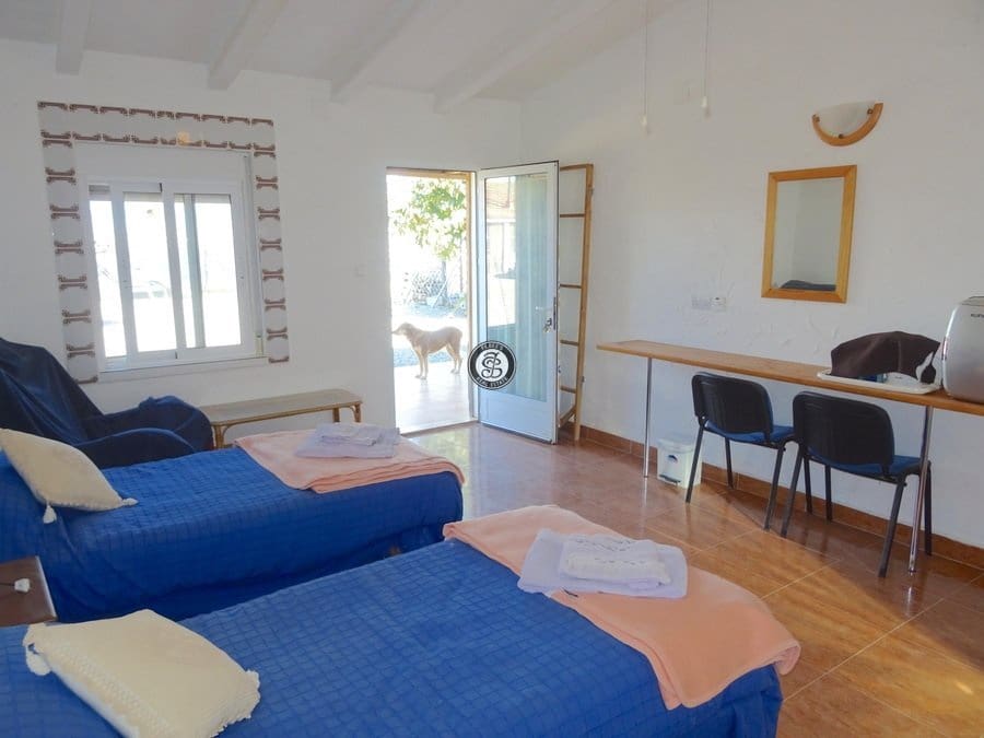 7 soveværelse Villa til salg i Campillo de Abajo med swimmingpool garage - € 299.950 (Ref: 4877191)