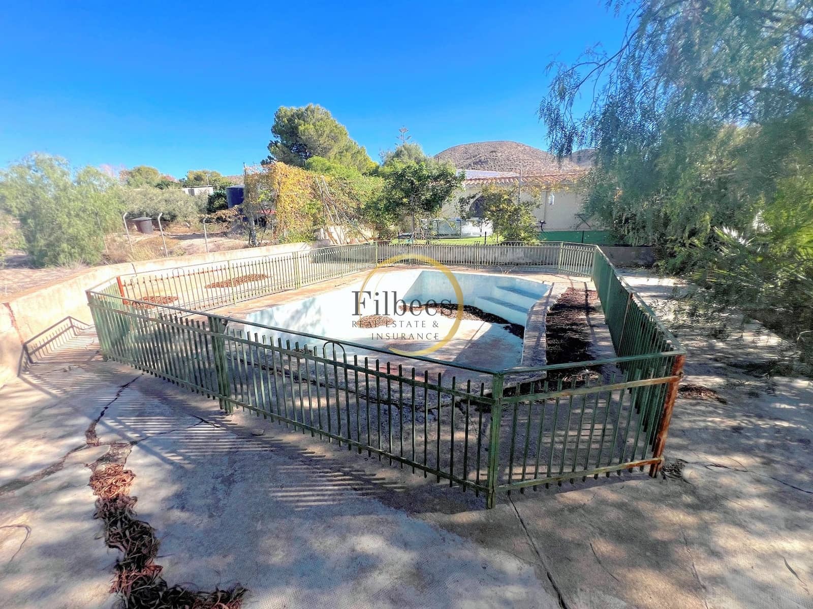 4 slaapkamer Villa te koop in Mazarron met zwembad garage - € 119.500 (Ref: 5518583)