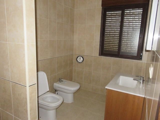 Chalet de 5 habitaciones en Lorca en venta con garaje - 280.000 € (Ref: 6613746)