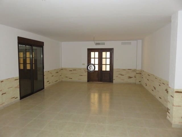Chalet de 5 habitaciones en Lorca en venta con garaje - 280.000 € (Ref: 6613746)