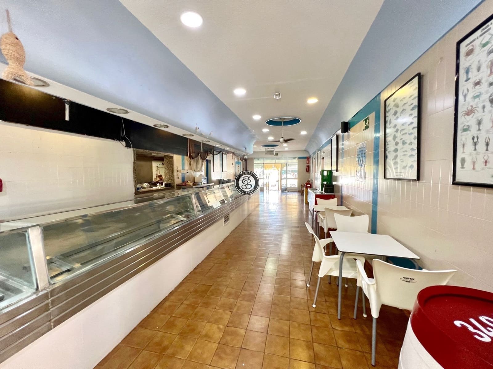 Commercieel te koop in Puerto de Mazarron - € 760.000 (Ref: 7041476)