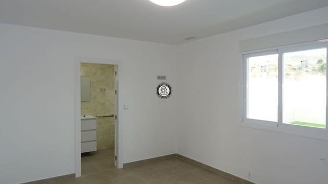 3 soverom Villa til salgs i Puerto Lumbreras med svømmebasseng garasje - € 195 000 (Ref: 7264721)