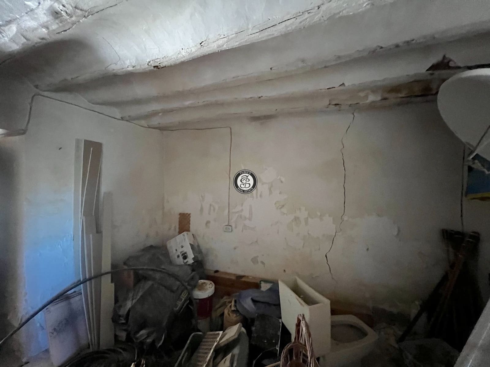 Villa til salg i La Majada med garage - € 65.000 (Ref: 7293075)