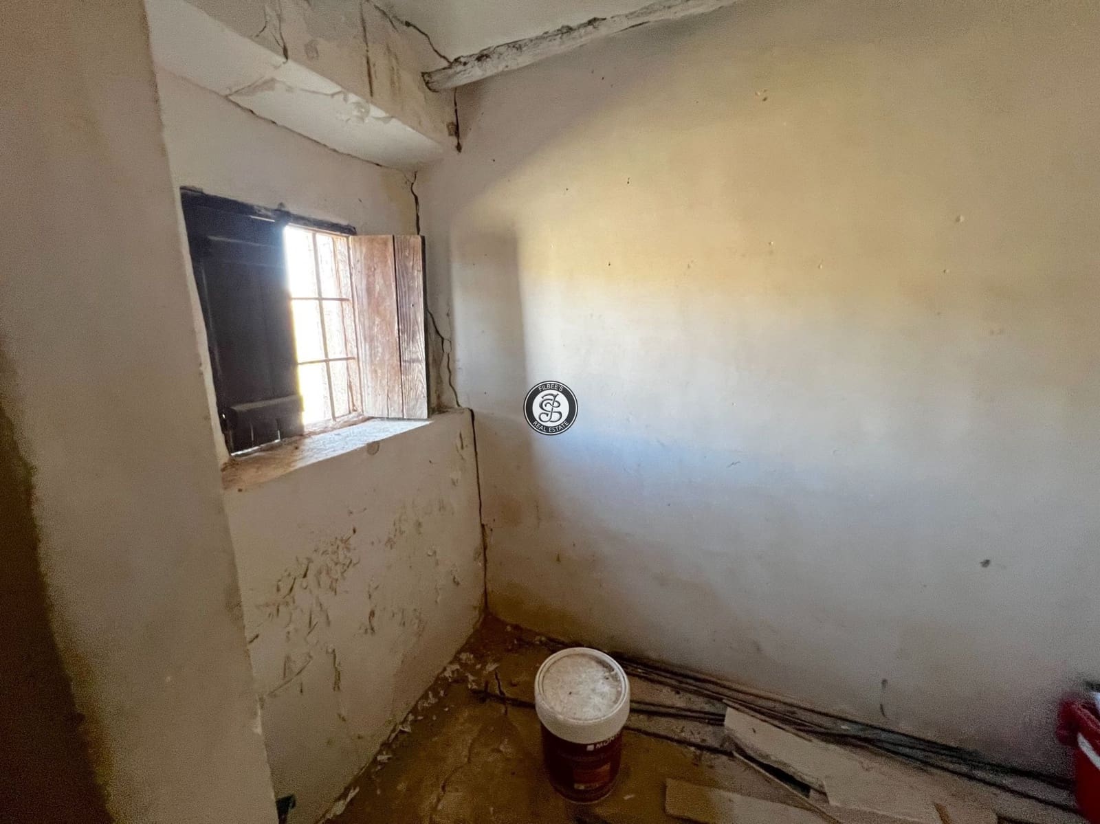 Villa til salg i La Majada med garage - € 65.000 (Ref: 7293075)