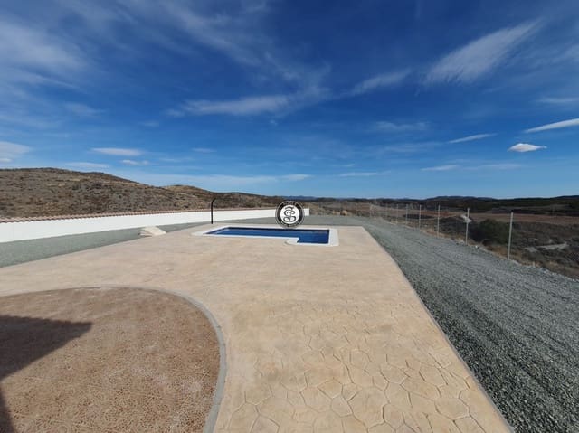 5 bedroom Villa for sale in Puerto Lumbreras with pool - € 289,000 (Ref: 7441511)