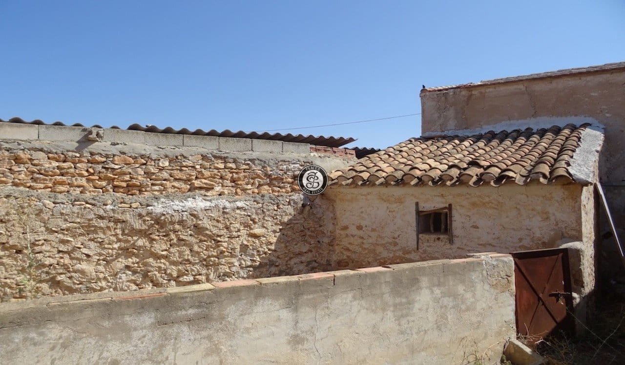 Villa for sale in La Pinilla - € 45,000 (Ref: 7504538)