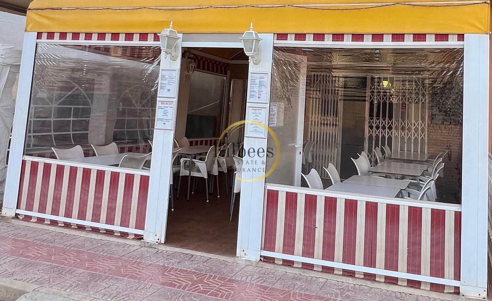 Kommersiell til salgs i Puerto de Mazarron - € 215 000 (Ref: 8681051)