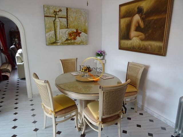 3 makuuhuone Huvila myytävänä paikassa Mazarrón ciudad, Mazarrón mukana uima-altaan 
autotalli - 370 000 € (Ref: 8888949)