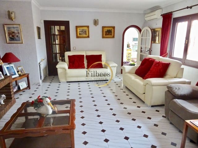 3 makuuhuone Huvila myytävänä paikassa Mazarrón ciudad, Mazarrón mukana uima-altaan 
autotalli - 370 000 € (Ref: 8888949)