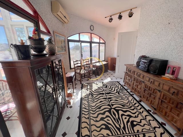 3 makuuhuone Huvila myytävänä paikassa Mazarrón ciudad, Mazarrón mukana uima-altaan 
autotalli - 370 000 € (Ref: 8888949)