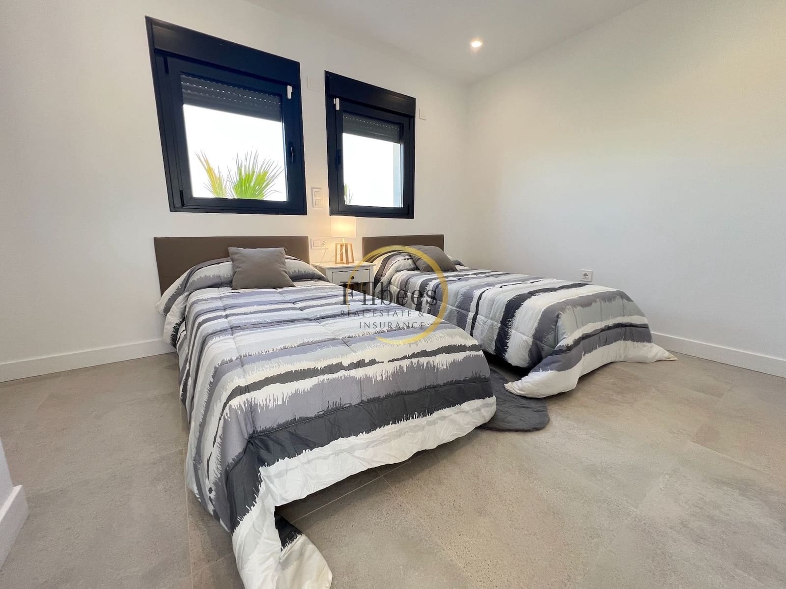 3 slaapkamer Villa te koop in La Pinilla met zwembad garage - € 379.845 (Ref: 8913646)