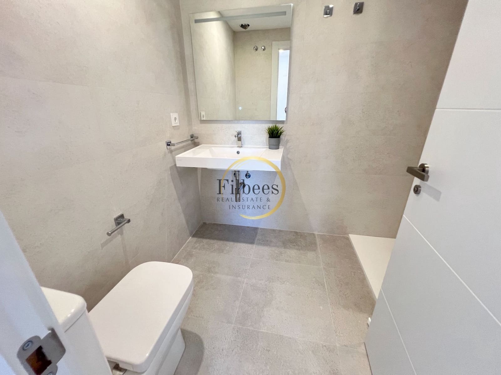 3 slaapkamer Villa te koop in La Pinilla met zwembad garage - € 379.845 (Ref: 8913646)