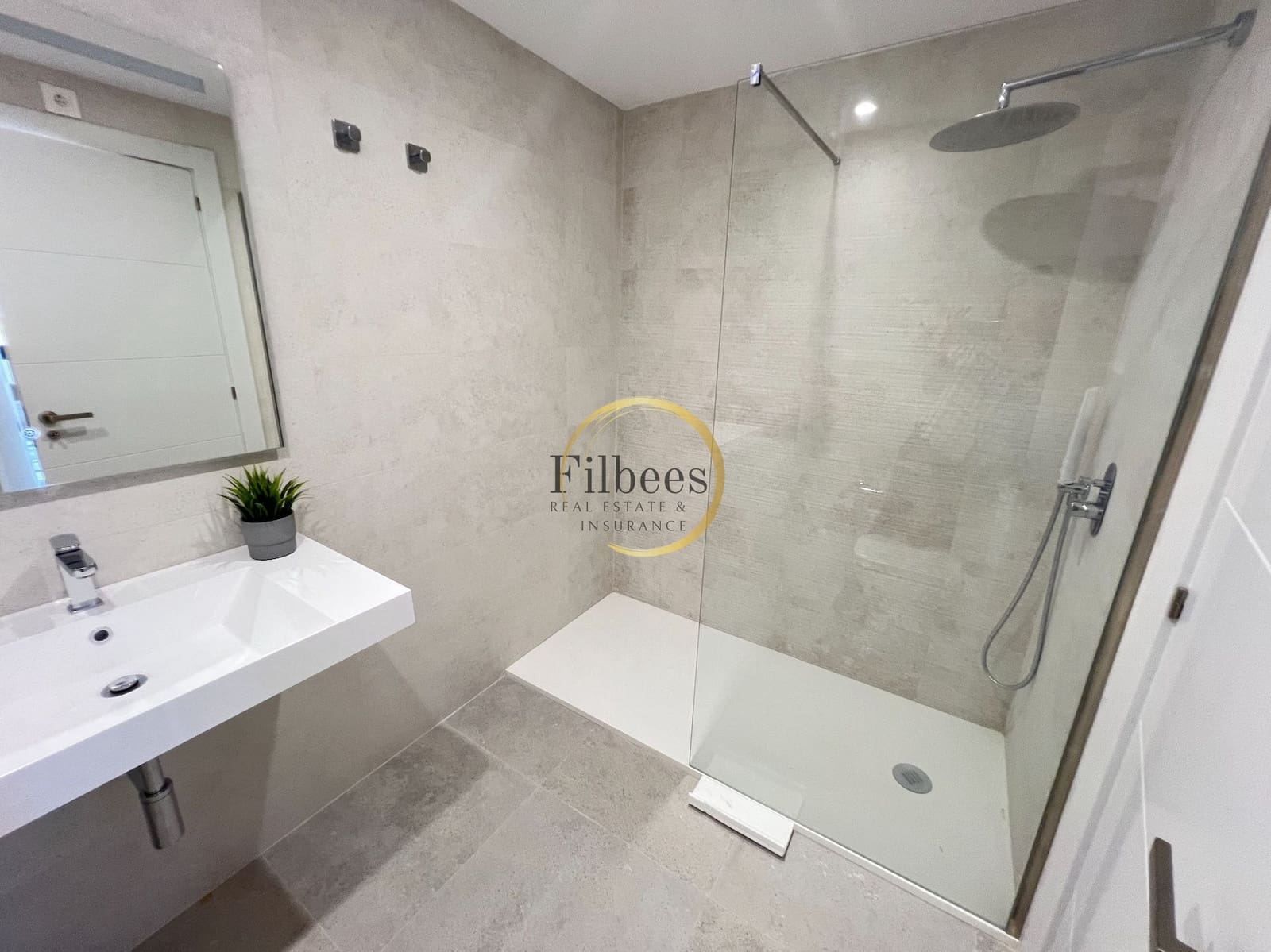 3 slaapkamer Villa te koop in La Pinilla met zwembad garage - € 379.845 (Ref: 8913646)