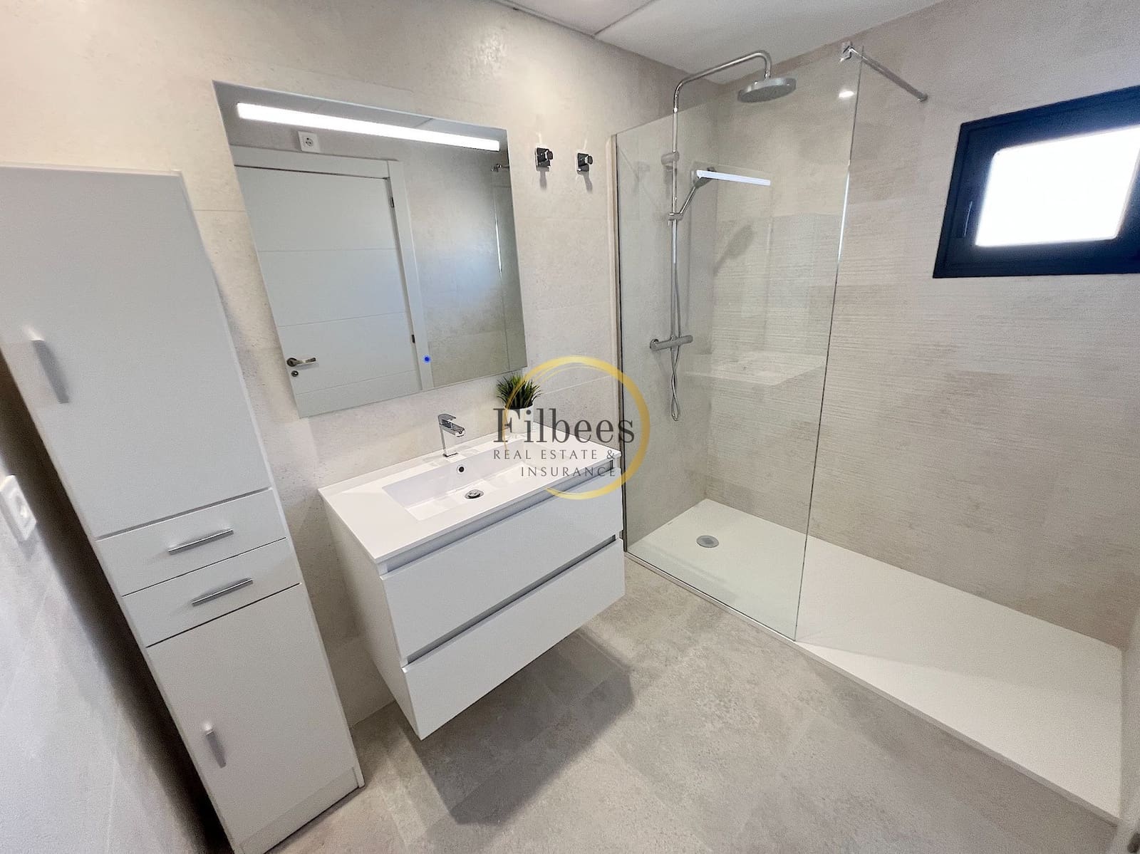 3 slaapkamer Villa te koop in La Pinilla met zwembad garage - € 379.845 (Ref: 8913646)