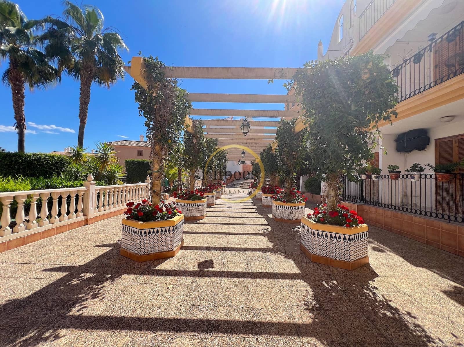 2 soveværelse Lejlighed til salg i Puerto de Mazarron med swimmingpool - € 185.000 (Ref: 8982978)