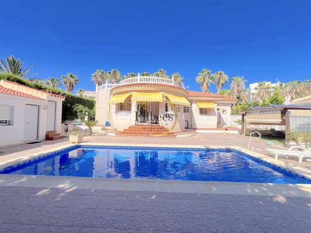 Chalet de 3 habitaciones en La Azohia, Cartagena en venta con piscina garaje - 550.000 € (Ref: 9256379)