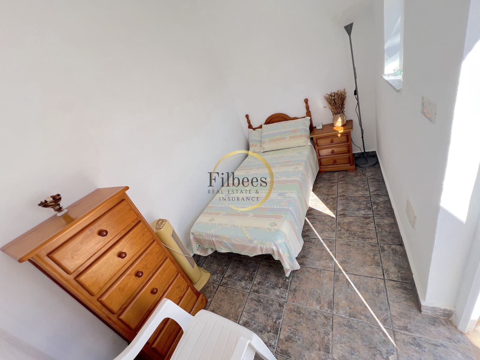 5 slaapkamer Villa te koop in Leiva met zwembad garage - € 535.000 (Ref: 9337207)