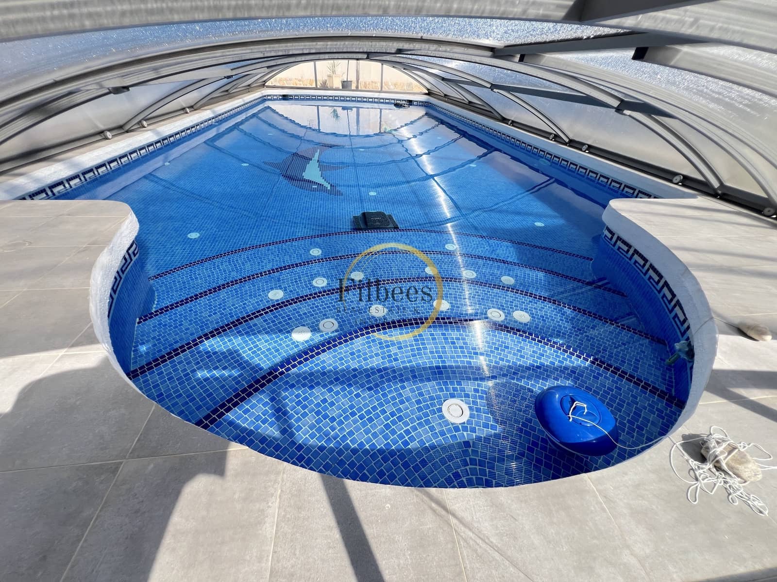 5 slaapkamer Villa te koop in Leiva met zwembad garage - € 535.000 (Ref: 9337207)