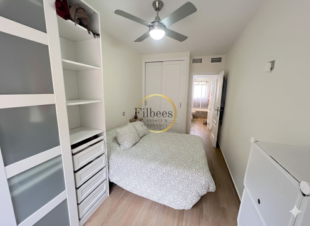 Casa de 4 habitaciones en Puerto de Mazarron en venta - 239.000 € (Ref: 9525294)