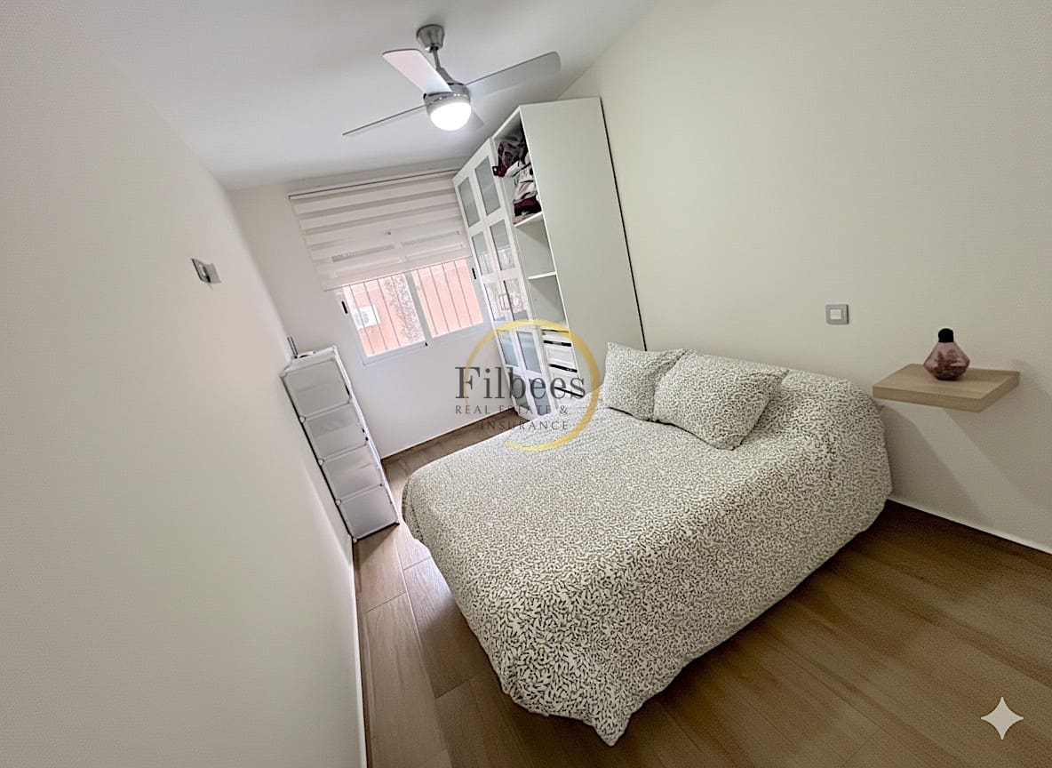 Casa de 4 habitaciones en Puerto de Mazarron en venta - 239.000 € (Ref: 9525294)