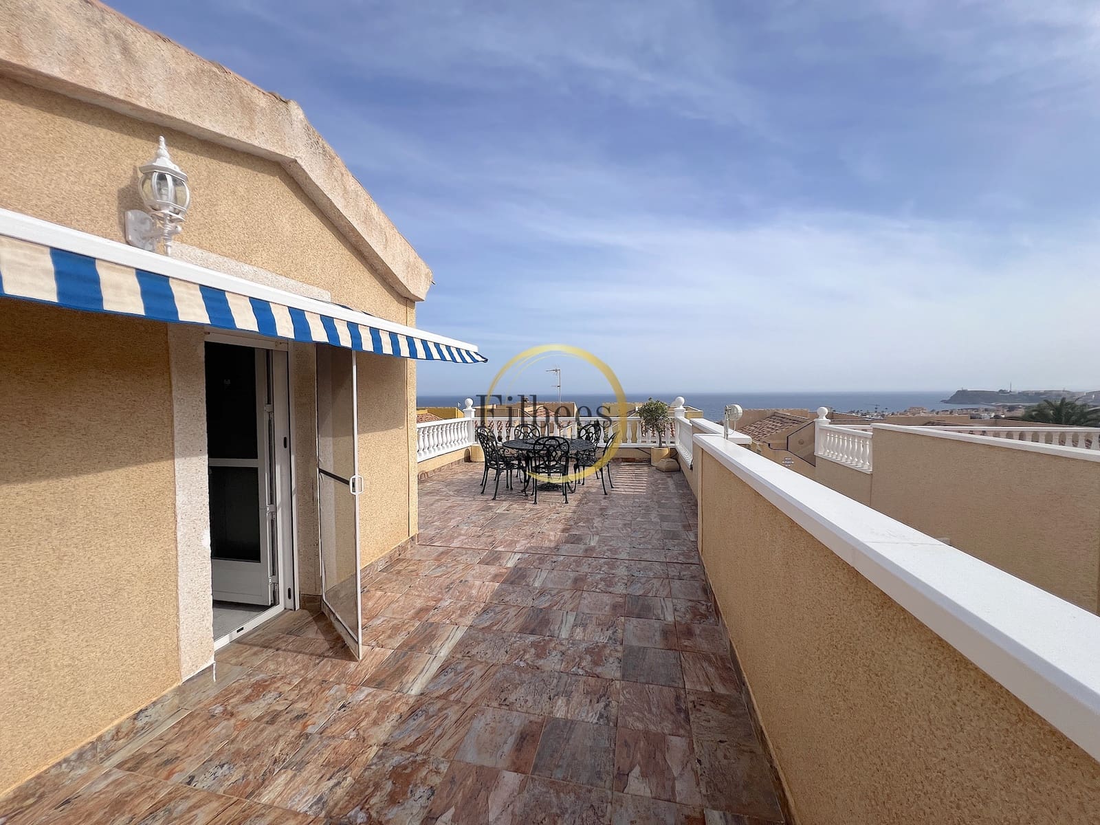 3 soveværelse Villa til salg i Alamillo med garage - € 279.000 (Ref: 9772456)