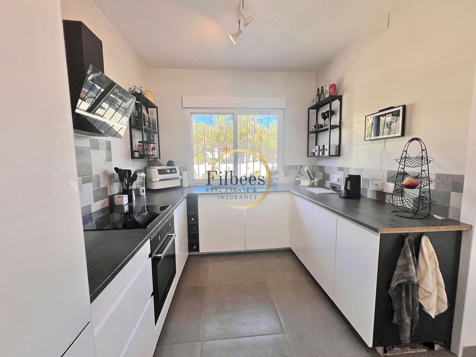 Chalet de 5 habitaciones en La Azohia en venta con piscina - 750.000 € (Ref: 9787955)