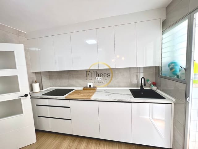 4 soveværelse Lejlighed til salg i Mazarrón ciudad, Mazarrón - € 140.000 (Ref: 9867817)