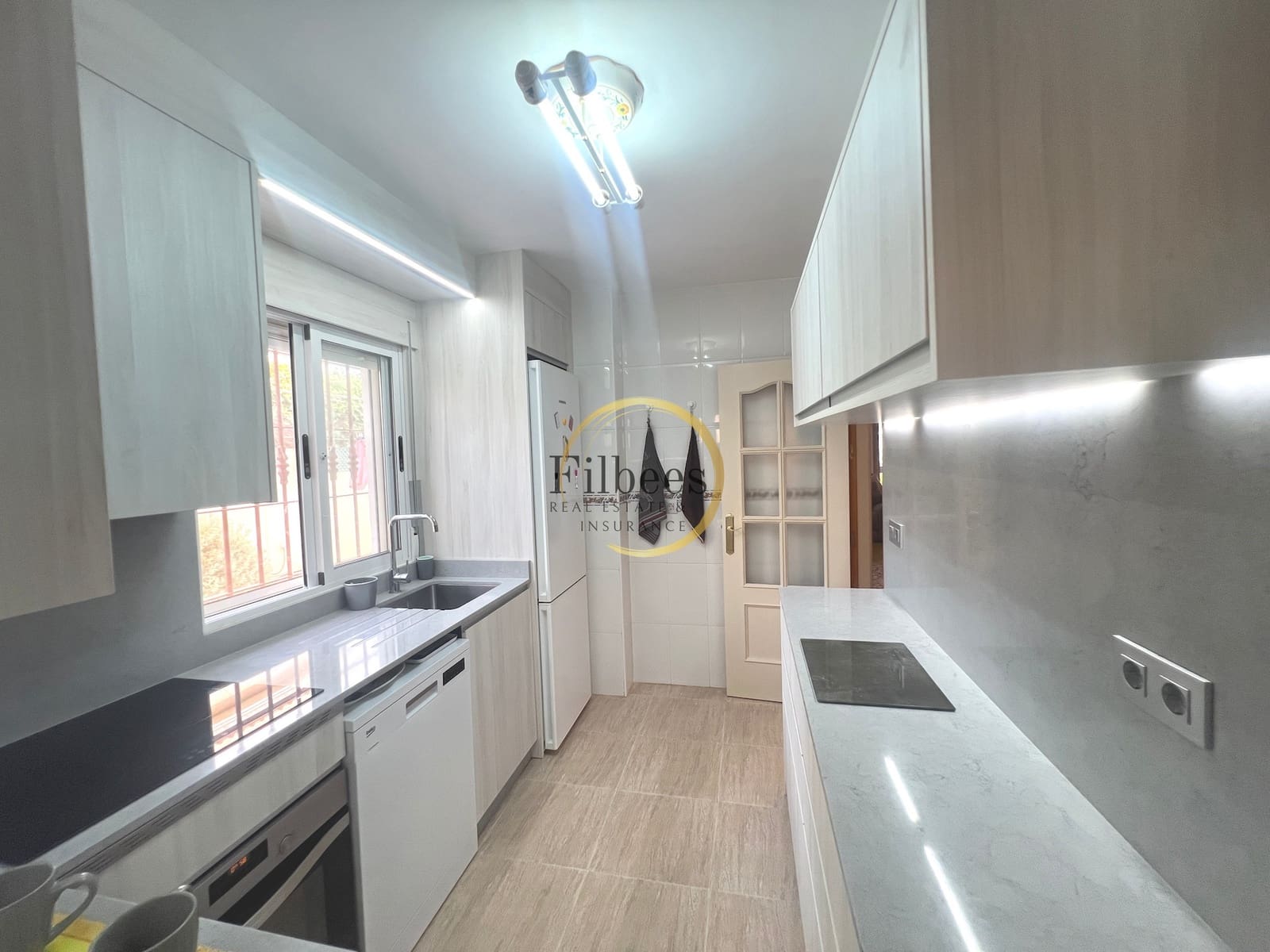 3 soverom Hus til salgs i Puerto de Mazarron med garasje - € 250 000 (Ref: 9981396)