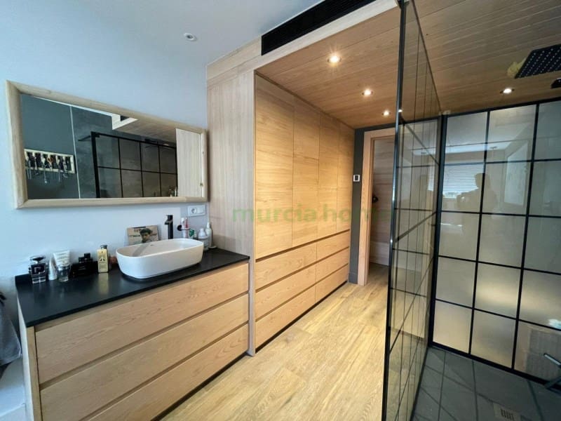 3 Zimmer Apartment zu verkaufen in Cala Flores mit Garage - 495.000 € (Ref: 10061952)