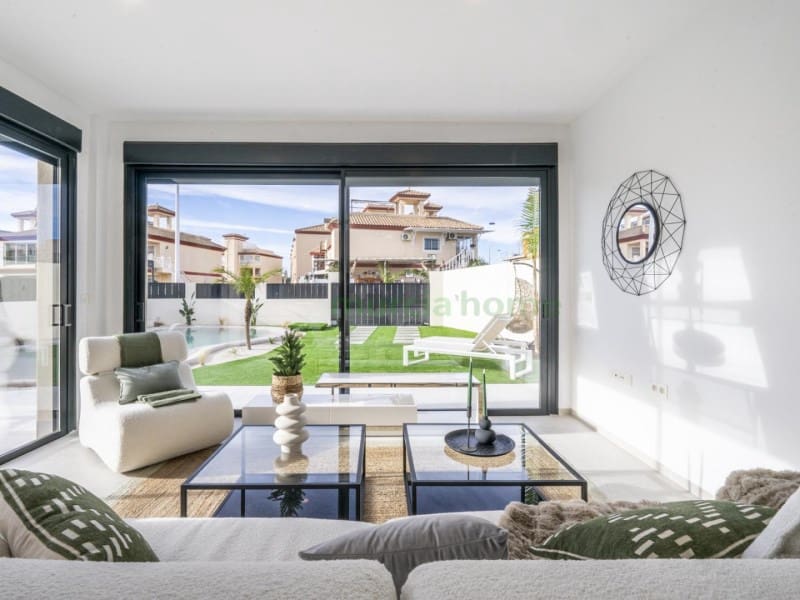 3 quarto Moradia para venda em Roldan - 415 950 € (Ref: 10067730)