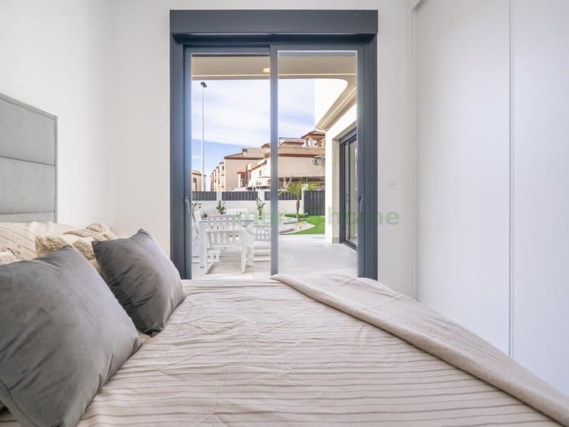 3 quarto Moradia para venda em Roldan - 415 950 € (Ref: 10067730)