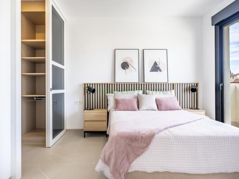 3 quarto Moradia para venda em Roldan - 415 950 € (Ref: 10067730)