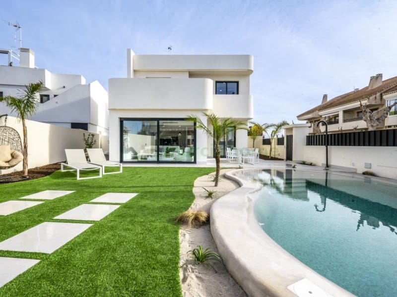 3 quarto Moradia para venda em Roldan - 415 950 € (Ref: 10067730)
