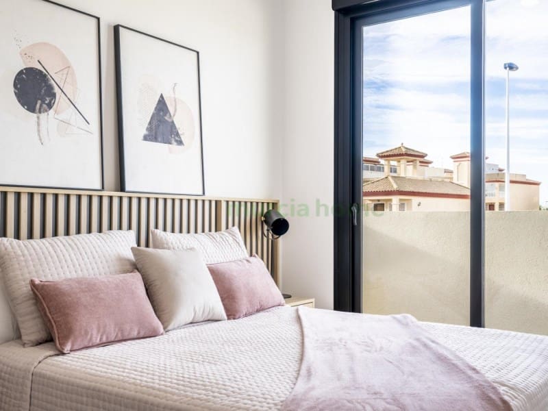3 quarto Moradia para venda em Roldan - 415 950 € (Ref: 10067730)