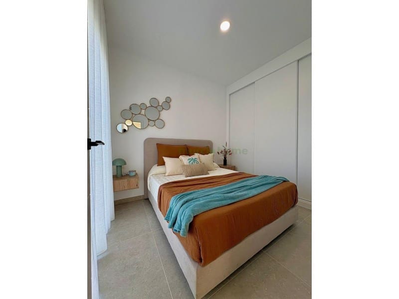 3 soveværelse Villa til salg i Roldan - € 379.950 (Ref: 10067731)