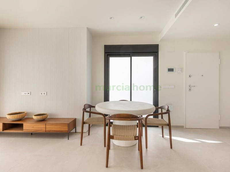 3 makuuhuone Huvila myytävänä paikassa Los Alcazares - 489 000 € (Ref: 10102459)