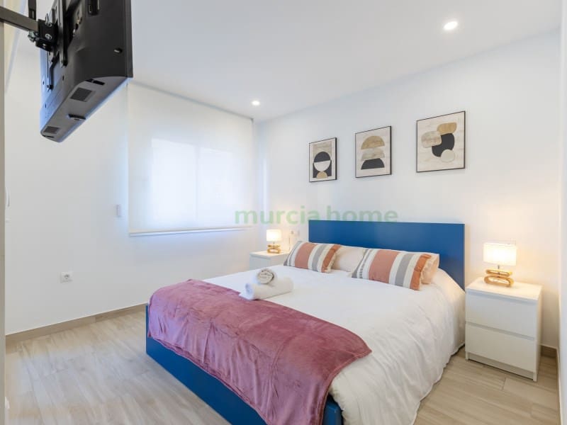 3 sypialnia Apartament na sprzedaż w La Manga del Mar Menor z basenem garażem - 294 000 € (Ref: 10159512)