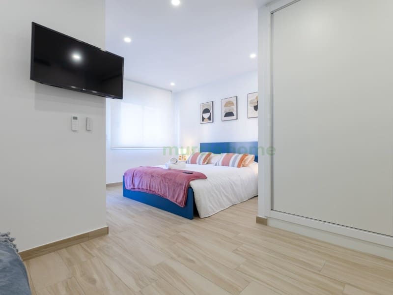 3 sypialnia Apartament na sprzedaż w La Manga del Mar Menor z basenem garażem - 294 000 € (Ref: 10159512)