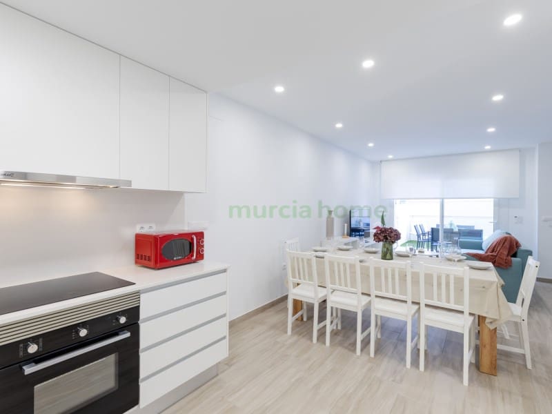 3 sypialnia Apartament na sprzedaż w La Manga del Mar Menor z basenem garażem - 294 000 € (Ref: 10159512)